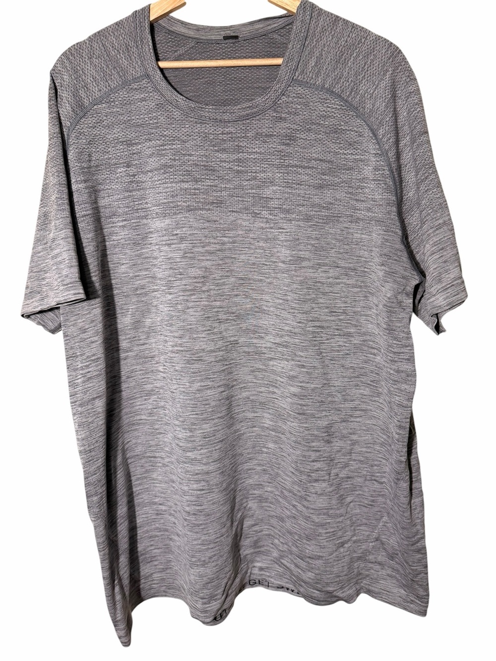 Lululemon athletica Heather Grey Short Sleeve Crew Tee